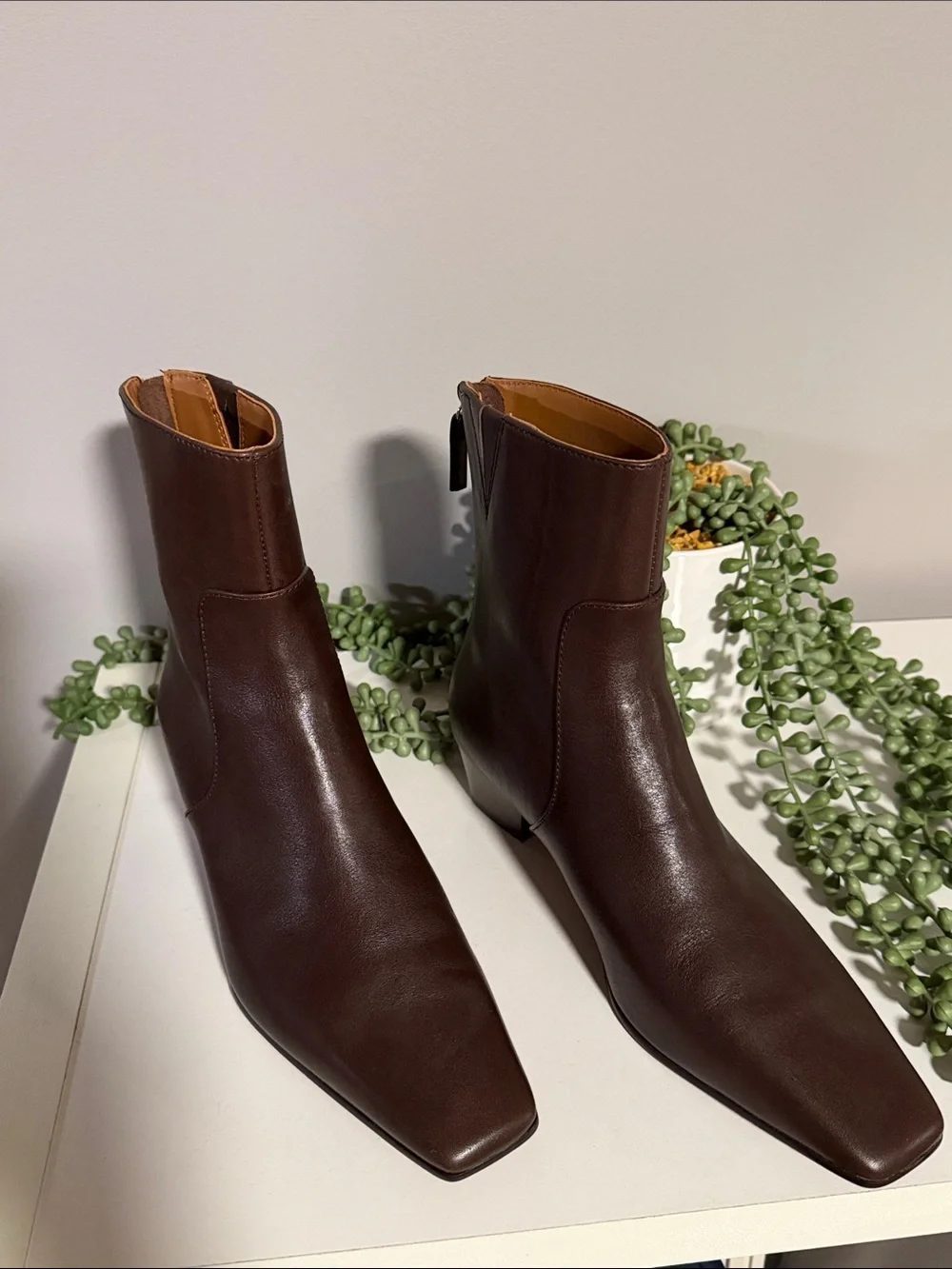 Lexie Ankle Boot in Leather by Madewell sz: 6